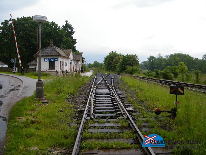 Skřivany zastávka, vlečka