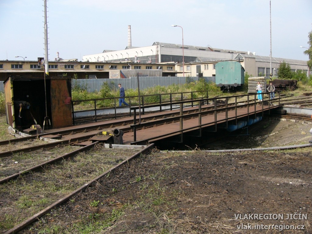 100_let_cd_jicin_270903_00021.jpg