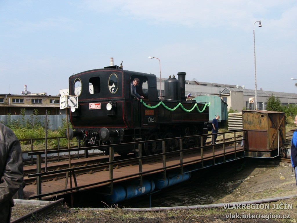 100_let_cd_jicin_270903_00036.jpg