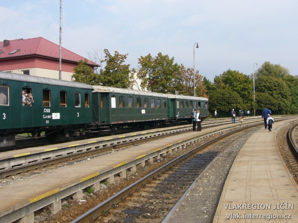 100_let_cd_jicin_270903_00042.jpg