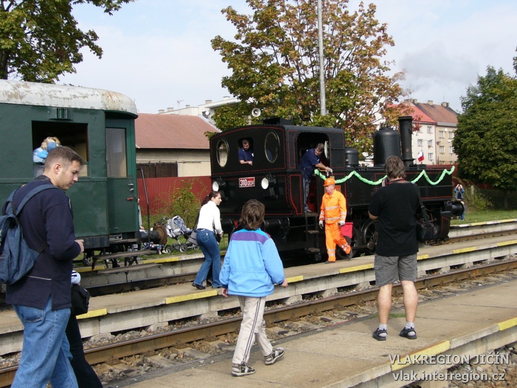 100_let_cd_jicin_270903_00049.jpg