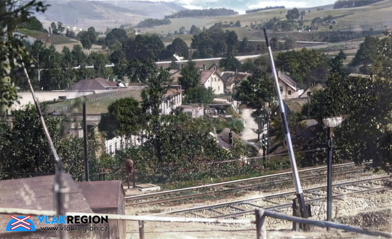 Zastávka Ústí u Staré Paky