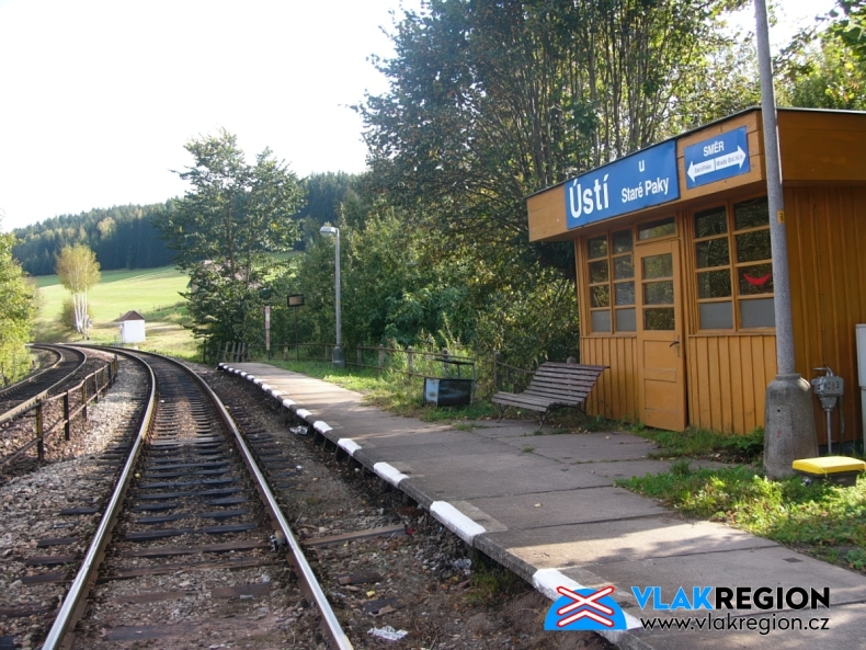 Zastávka Ústí u Staré Paky